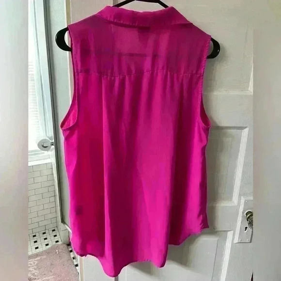 Worthington brand women's size medium pink button up tank top - Picture 2 of 3